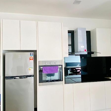 Landmark Residence 2, Studio For 2 Pax, High Floor, Nice View, Free Parking, Budget Stay Kajang Exterior foto